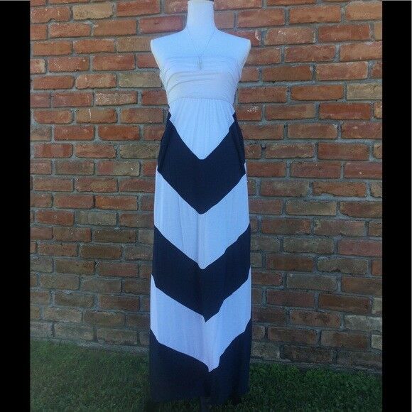 Chevron Stripe Strapless Dress